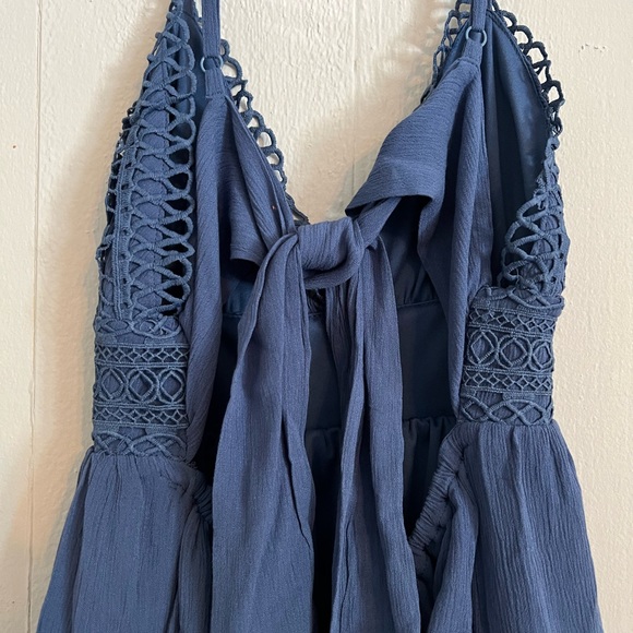Forever 21 blue lacy detail sundress with tie in back - Picture 3 of 4